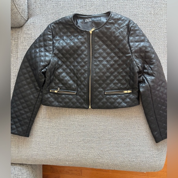 Zara Cropped Faux Leather Quilted Jacket - Size M Brand new no tag - Picture 7 of 16